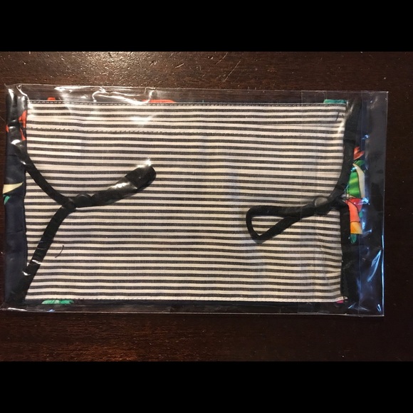 Johnny Was pleated sateen/cotton face mask. Adult size. Brand new! Never worn. - Picture 2 of 4